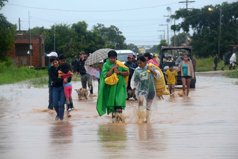 Klimaflüchtlinge nach Unwetter in Bolivien